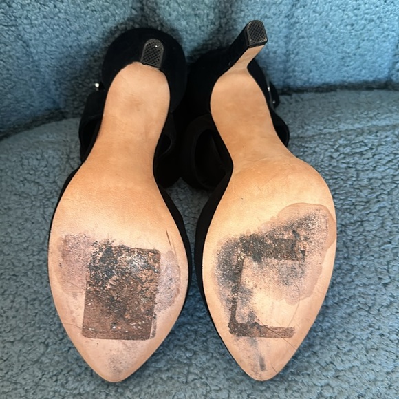 Ranchel Zoe Crisscross Suede pumps with platform size 6.5 - Picture 4 of 4